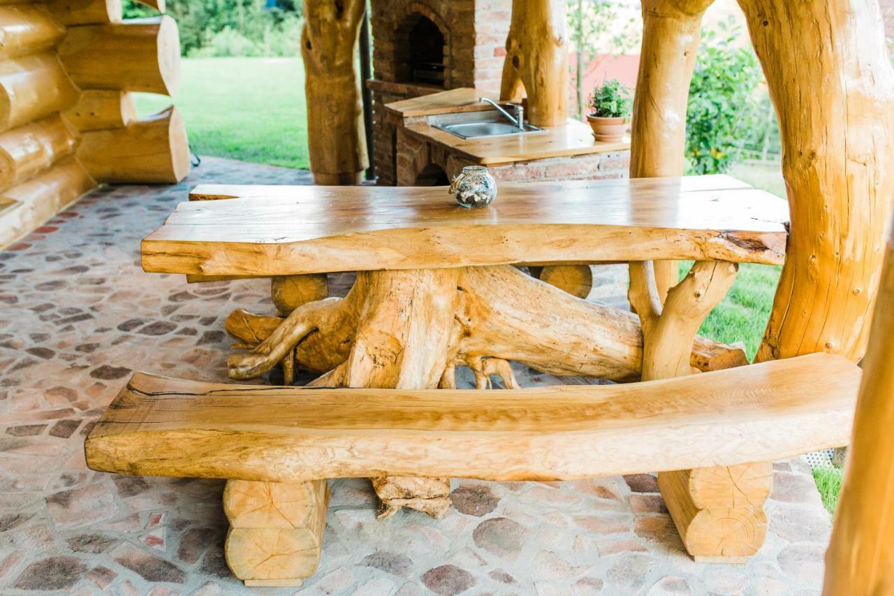 Forest Glade Ferienhaus *